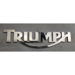 Fregio in acciaio lucidato con scritta Triumph art: FREGTRIUMPH01 GK