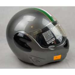 Casco moto modulare in policarbonato nel colore grigio metallizzato con bandiera italiana del...