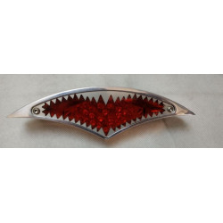 Fanalino posteriore a led con griglia tipo squalo con vetro rosso per moto custom art: FANPOST01...